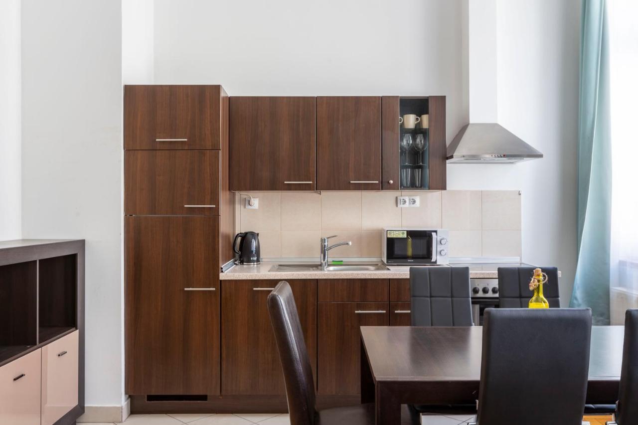 Central Gozsdu Aparment By Quentin Homes 布达佩斯 外观 照片